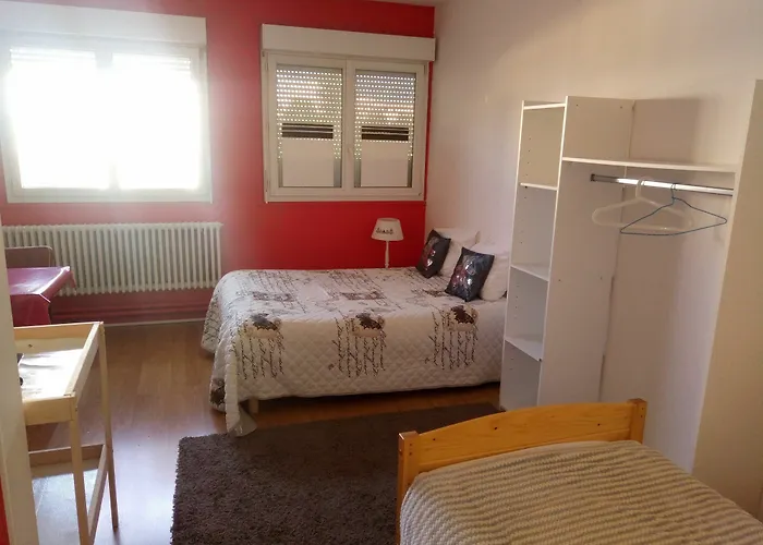 Congres Expo ホテル 3*